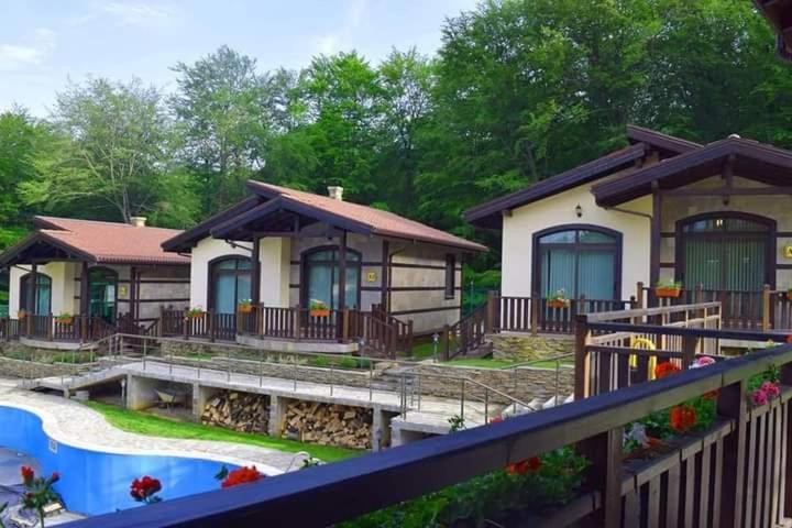 Тодорини Кукли Hotel Spanchevtsi Buitenkant foto